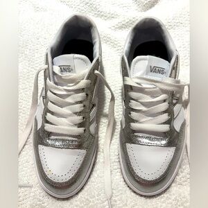 Vans Women's White and Silver Sneakers Sz 8